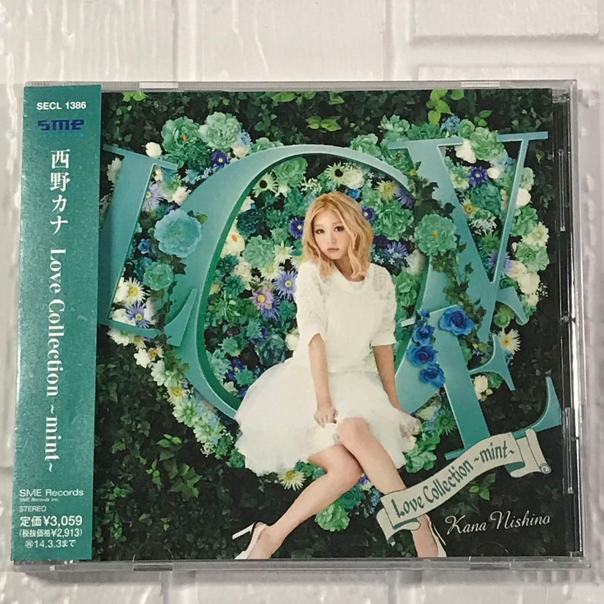 西野カナ Love Collection mint(通常盤)西野カナさんベスト 西野カナ Love Collection mint(通常盤)西野カナさんベスト