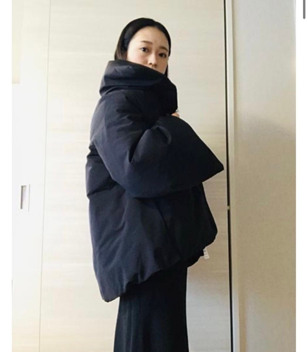 UNIQLO +J ユニクロ ハイブリッドダウンジャケット ネイビー S UNIQLO +J ユニクロ ハイブリッドダウンジャケット ネイビー S