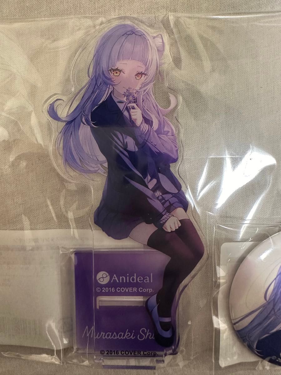 ホロライブ ロフト Anideal アクリルスタンド 缶バッジ 紫咲 ホロライブ ロフト Anideal アクリルスタンド 缶バッジ 紫咲