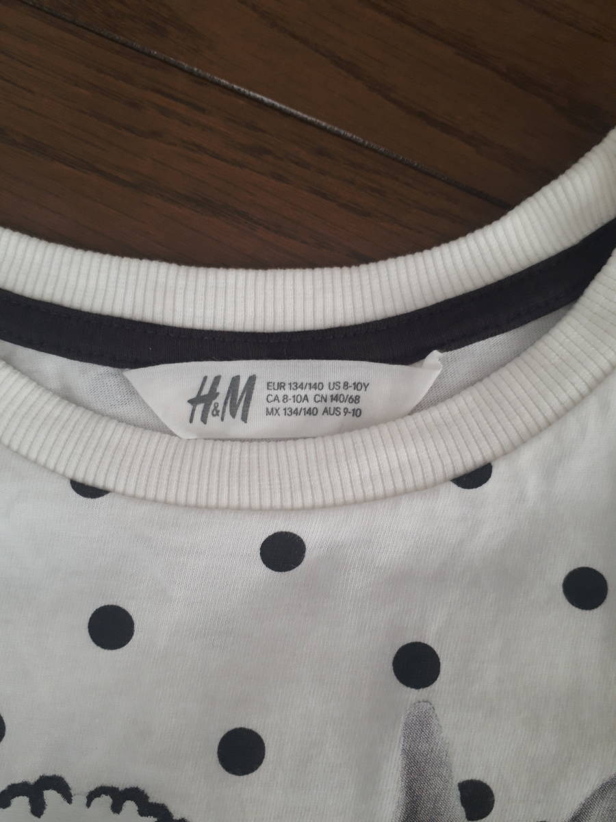 H&M длинный рукав точка футболка 135cm