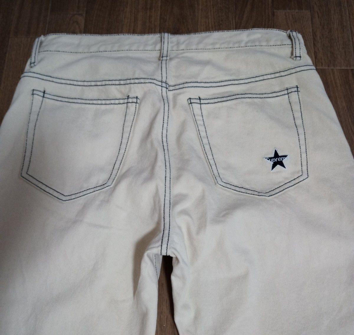 Supreme 23FW Regular Jean Bleached 30 レギュラージーンズ Supreme 23FW Regular Jean Bleached 30 レギュラージーンズ
