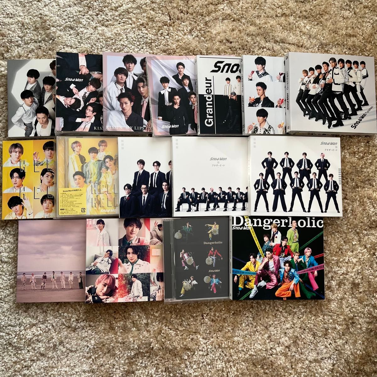 SnowMan スノーマン CD まとめ売り|Yahoo!フリマ(旧PayPayフリマ) SnowMan スノーマン CD まとめ売り|Yahoo!フリマ(旧PayPayフリマ)