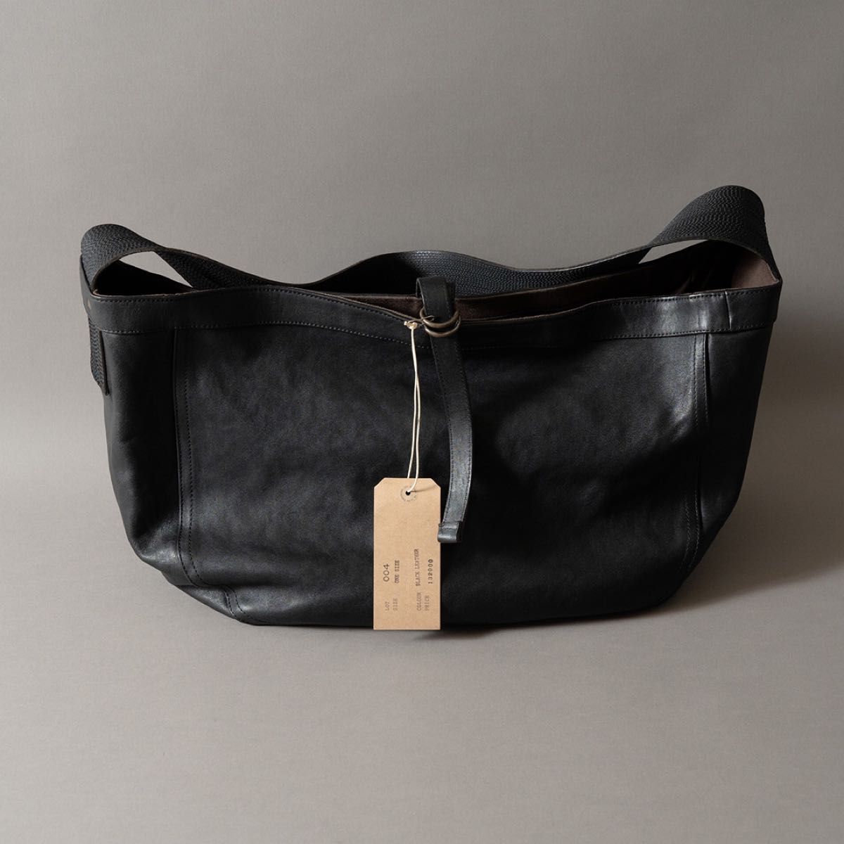 T T LOT 004 NEWSBOY BAG HORSE LEATHER|Yahoo!フリマ(旧 T T LOT 004 NEWSBOY BAG HORSE LEATHER|Yahoo!フリマ(旧