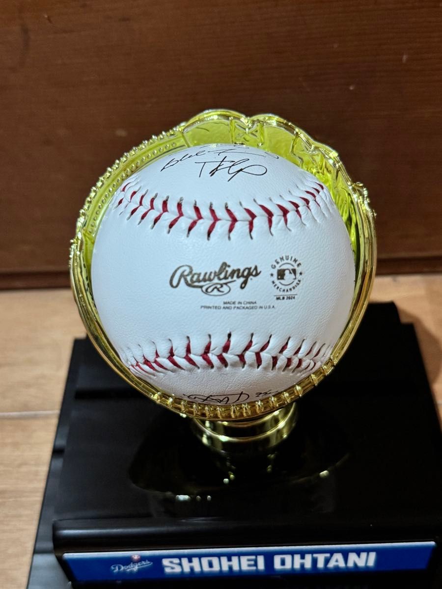 現地購入品 完売品 大谷翔平 ワールドシリーズ優勝記念ボール全 現地購入品 完売品 大谷翔平 ワールドシリーズ優勝記念ボール全
