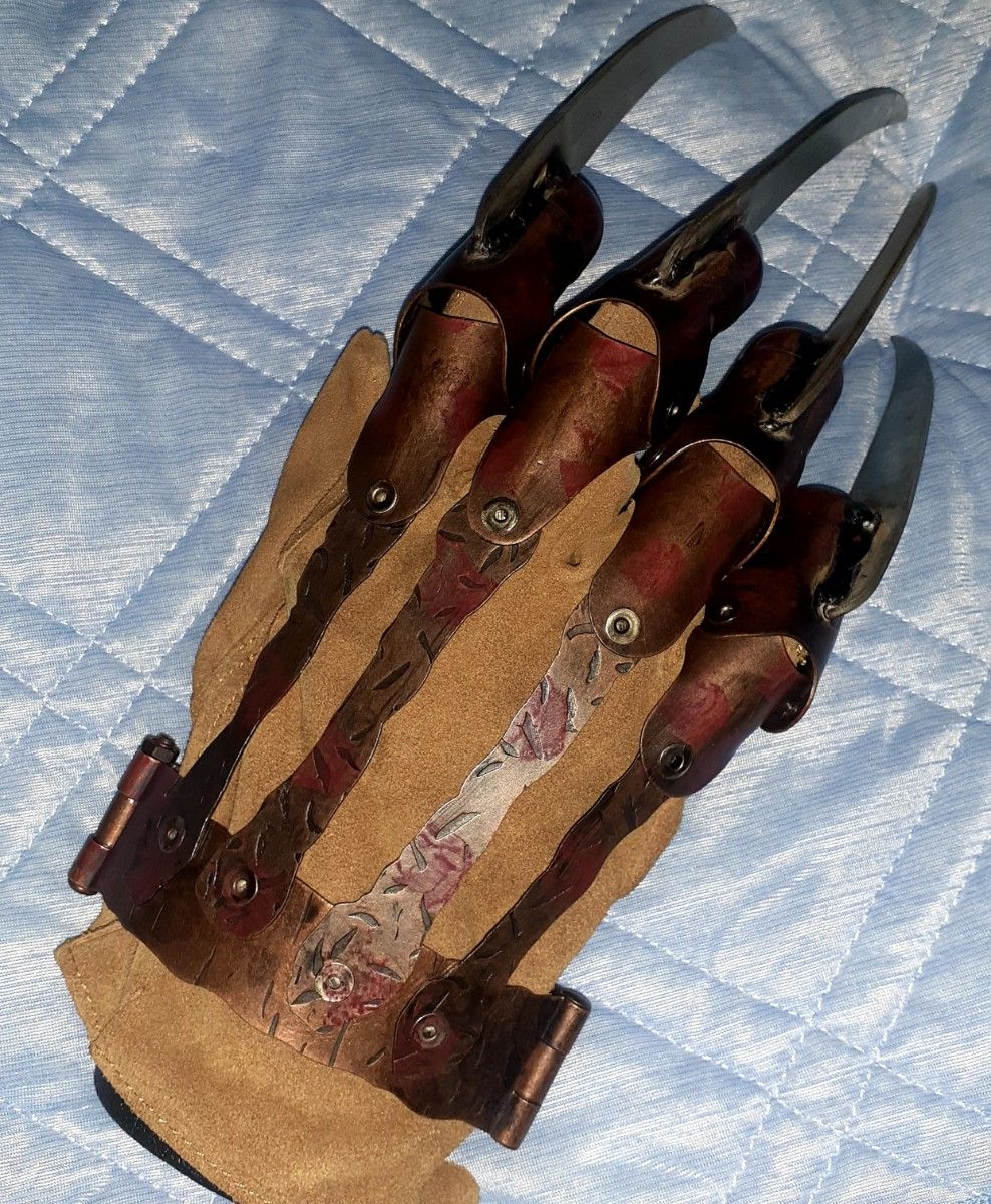 NECA エルム街の悪夢リメイク フレディ グローブ レプリカ コスプレ　仮装 15,778円