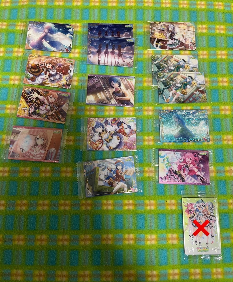 写真5枚分、買取可能(1枚100円+送料手数料250円)