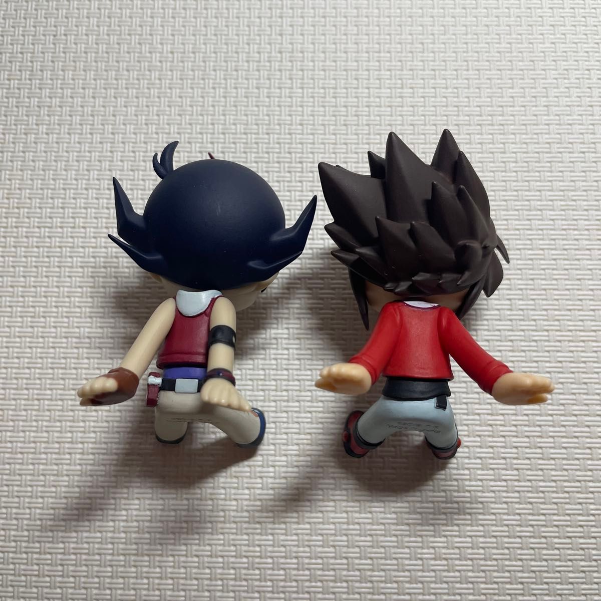 開封品 遊戯王 ぺたっとおすわりフィギュア 九十九遊馬 遊城十代 2種