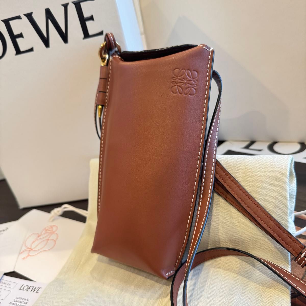 直営店購入 ロエベ LOEWE ゲートポケット ショルダー レシート 直営店購入 ロエベ LOEWE ゲートポケット ショルダー レシート