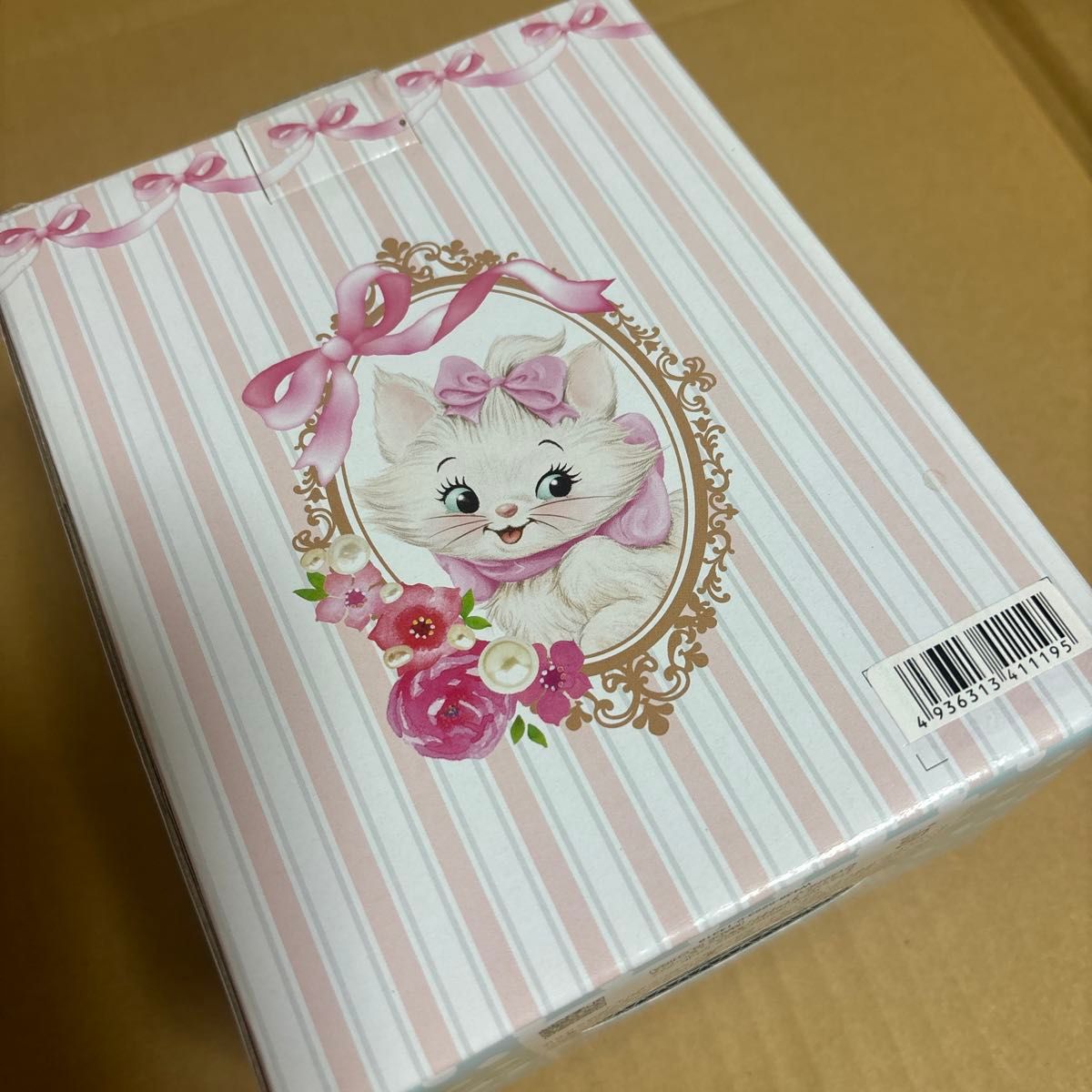 おしゃれキャット マリーちゃん ジュエリーケース 小物入れ 陶器 おしゃれキャット マリーちゃん ジュエリーケース 小物入れ 陶器