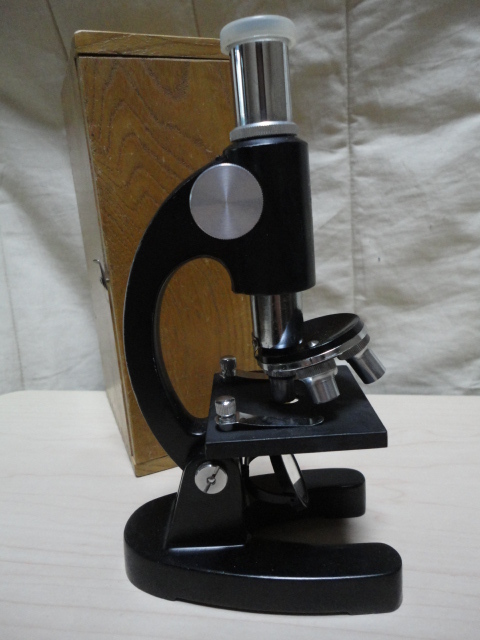 EIKOWeiko- microscope 100X 200X 400X 600X tree box 