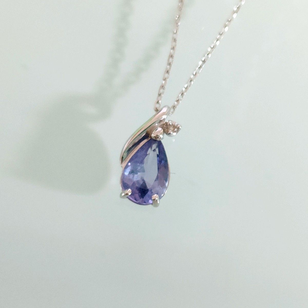 美品 4℃ 2023 クリスマス 限定 K10 WG タンザナイト 美品 4℃ 2023 クリスマス 限定 K10 WG タンザナイト