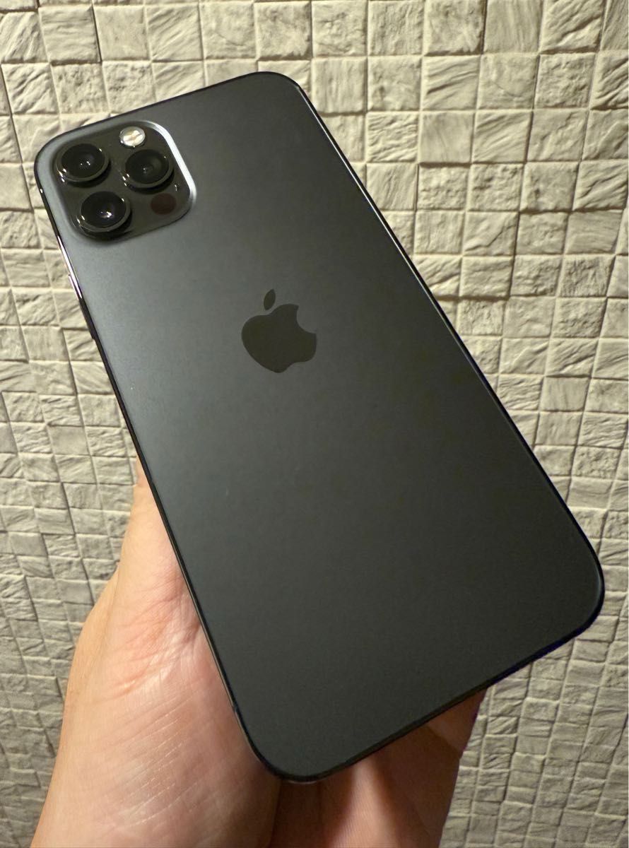 美品　iPhone12 Pro 本体128GB +箱付き Apple SIMフリー 初期化済み　アップルストア購入品