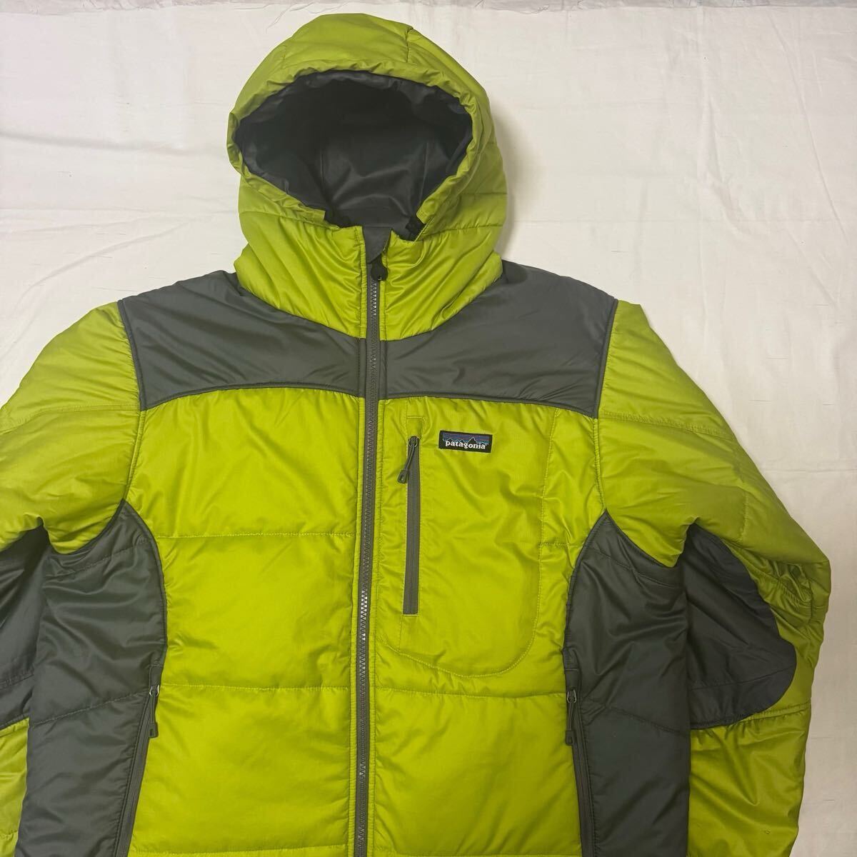 希少 Sサイズ 極美品【2010・廃盤プリマロフト】 patagonia 希少 Sサイズ 極美品【2010・廃盤プリマロフト】 patagonia