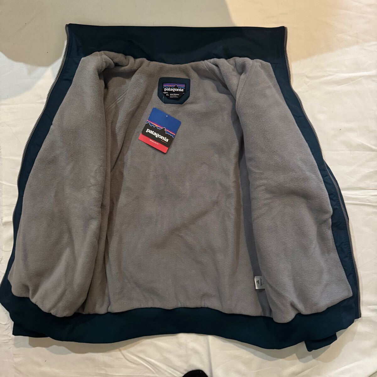 XL・新品タグ付【2013・廃盤デッドストック】patagonia シェルド XL・新品タグ付【2013・廃盤デッドストック】patagonia シェルド