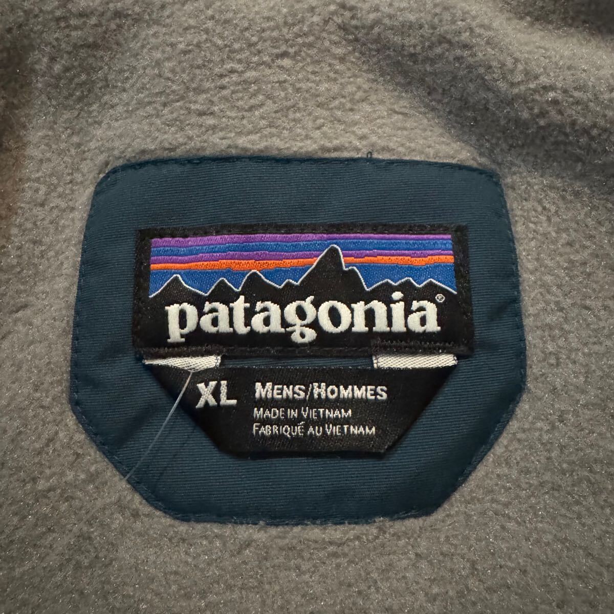 XL・新品タグ付【2013・廃盤デッドストック】patagonia シェルド XL・新品タグ付【2013・廃盤デッドストック】patagonia シェルド