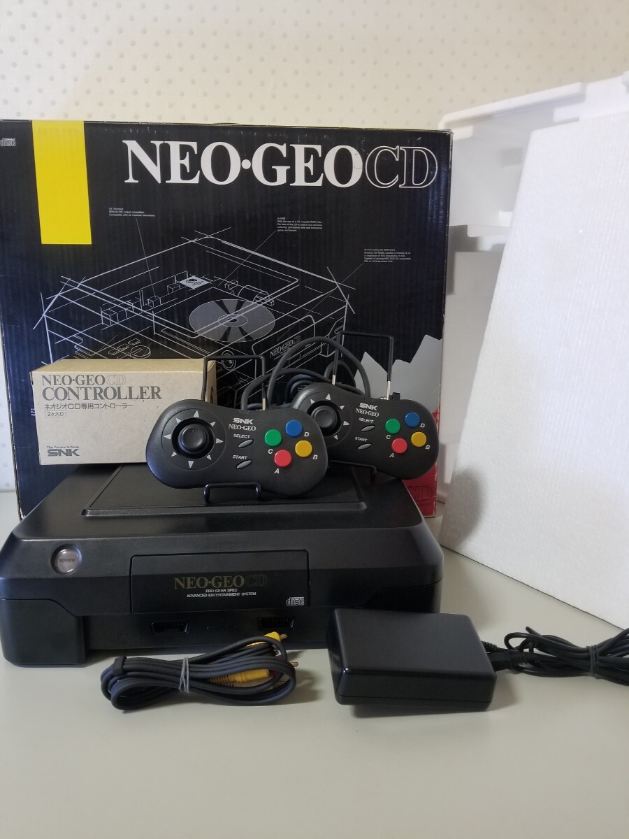 SNK NEO GEO CD ネオジオ 本体 CD-T01 動作品 コントローラー2 SNK NEO GEO CD ネオジオ 本体 CD-T01 動作品 コントローラー2
