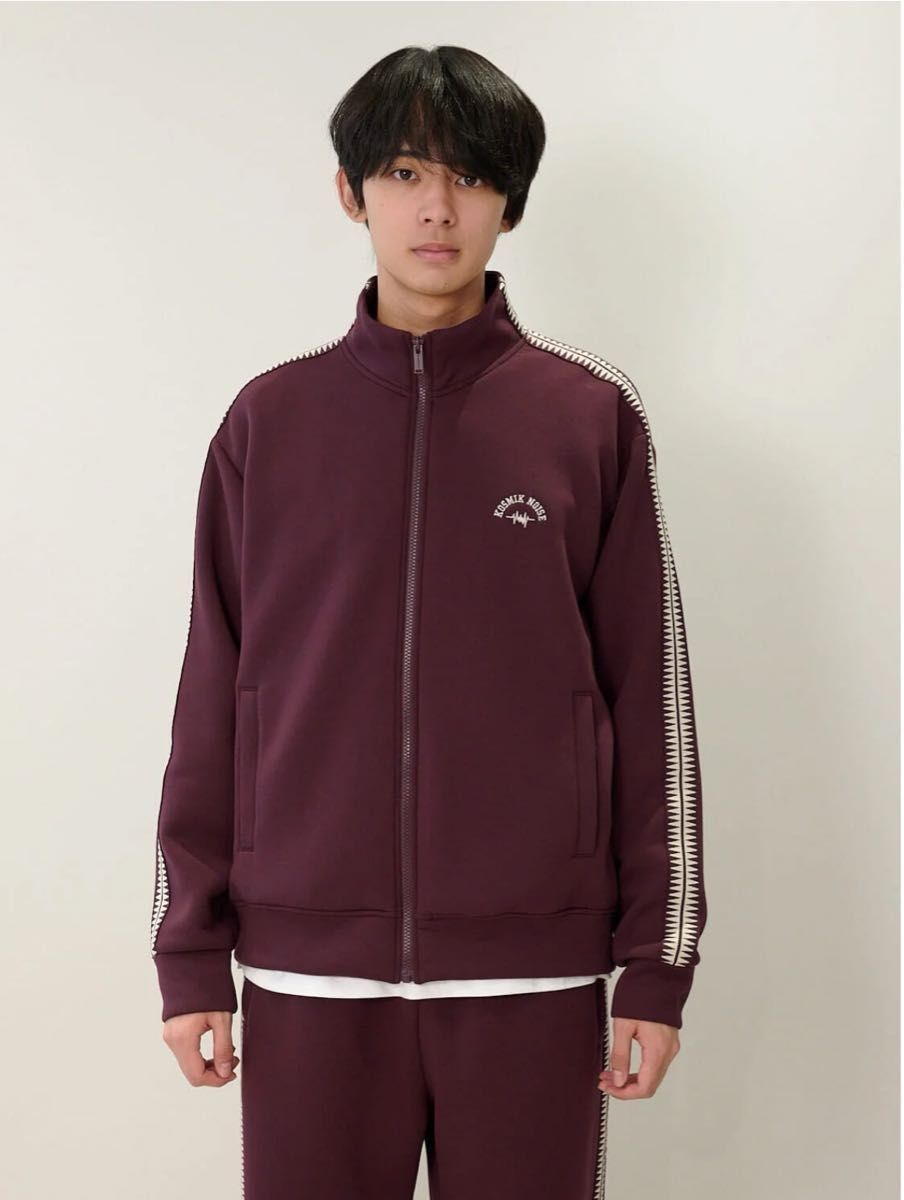 新品未使用 GU アンダーカバー UNDERCOVERトラックジャケット 新品未使用 GU アンダーカバー UNDERCOVERトラックジャケット