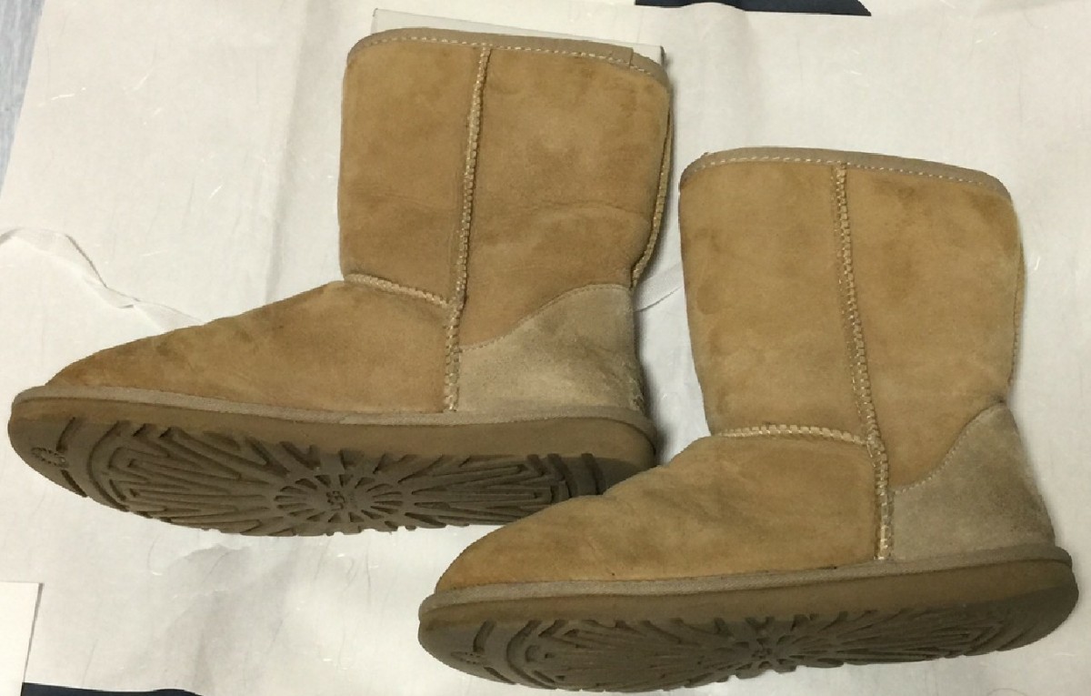  秋口から真冬まで◯！ ブーツ ムートン 23.5ぐらい UGG