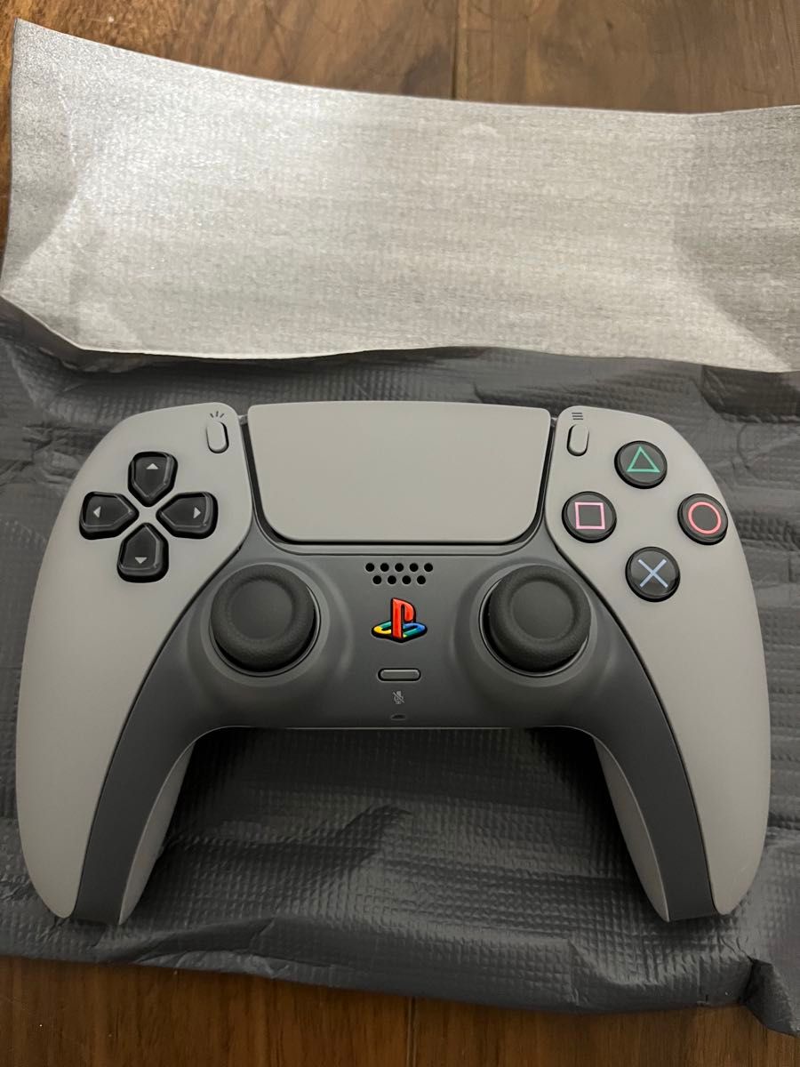 PS5】DualSense(R) ワイヤレスコントローラー 30周年 PS5】DualSense(R) ワイヤレスコントローラー 30周年