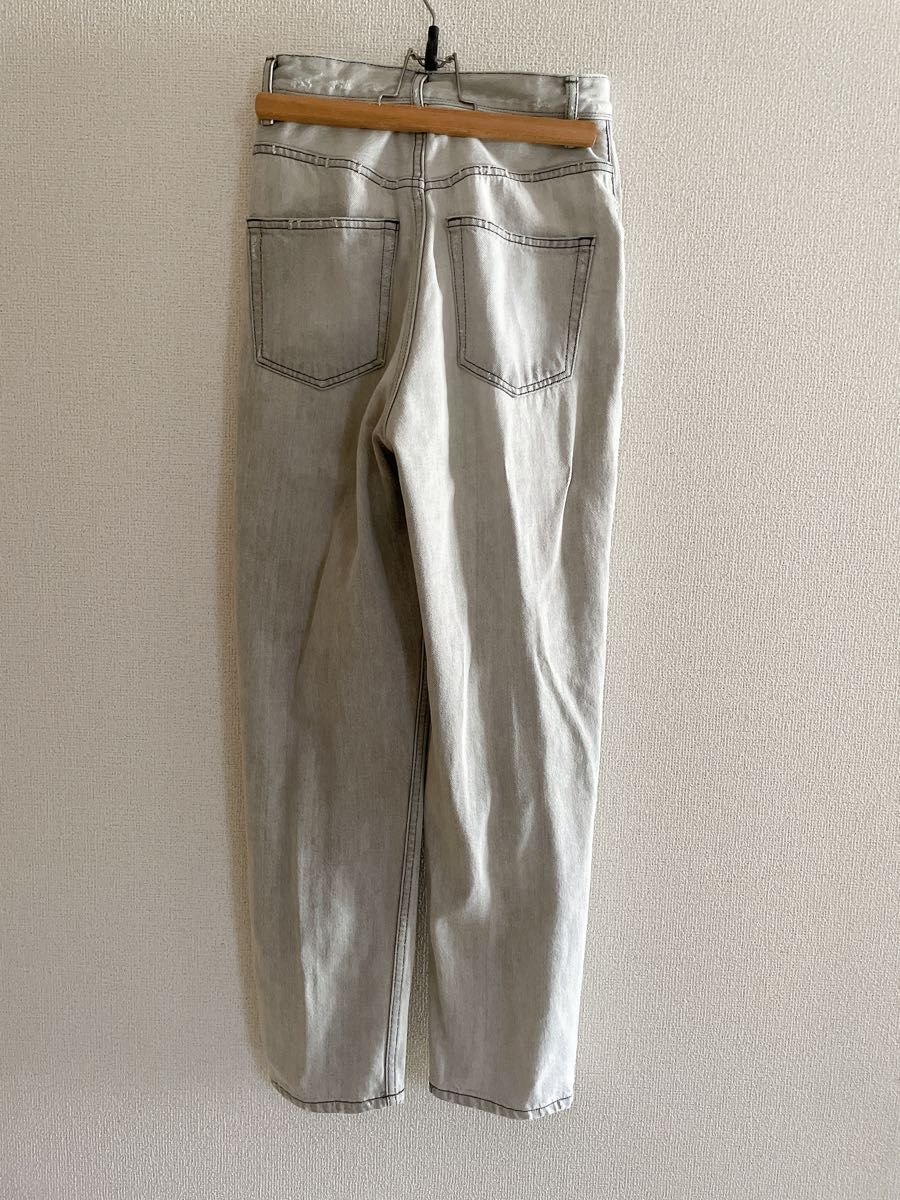 STUNNING LURE ハイライズテーパードデニムパンツ グレー 23 STUNNING LURE ハイライズテーパードデニムパンツ グレー 23