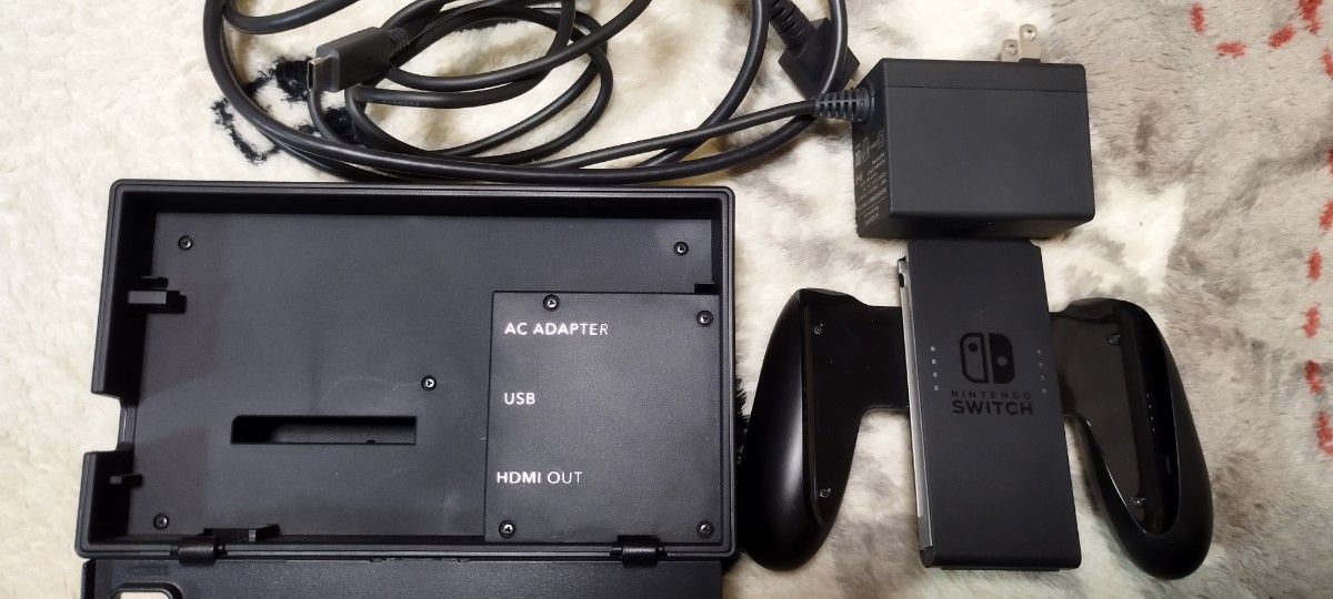 未使用に近い ニンテンドースイッチ グレー Nintendo Switch HAD 未使用に近い ニンテンドースイッチ グレー Nintendo Switch HAD
