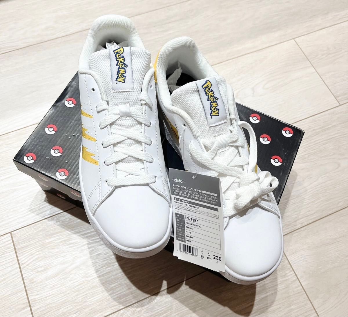 新品 ポケモン ピカチュウ スニーカー 23センチ adidas 新品 ポケモン ピカチュウ スニーカー 23センチ adidas