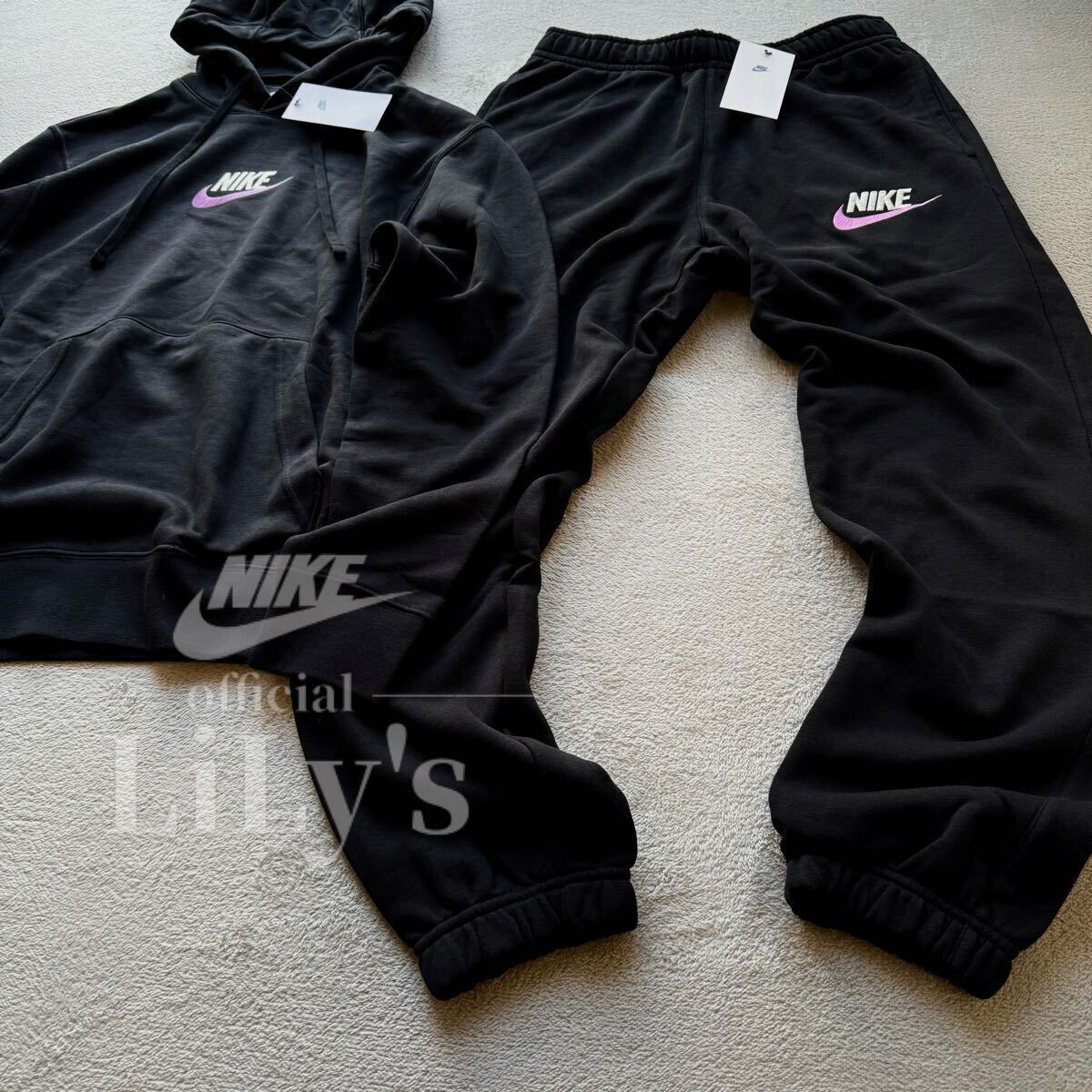 新品 NIKE上下セットアップ Lサイズ 黒紫 ブラック ス 新品 NIKE上下セットアップ Lサイズ 黒紫 ブラック ス