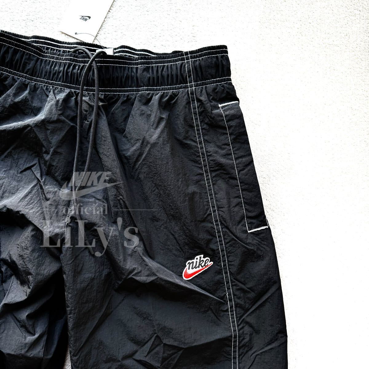 新品未使用 NIKE上下セットアップ Sサイズ 黒赤 ナイキ ス 新品未使用 NIKE上下セットアップ Sサイズ 黒赤 ナイキ ス