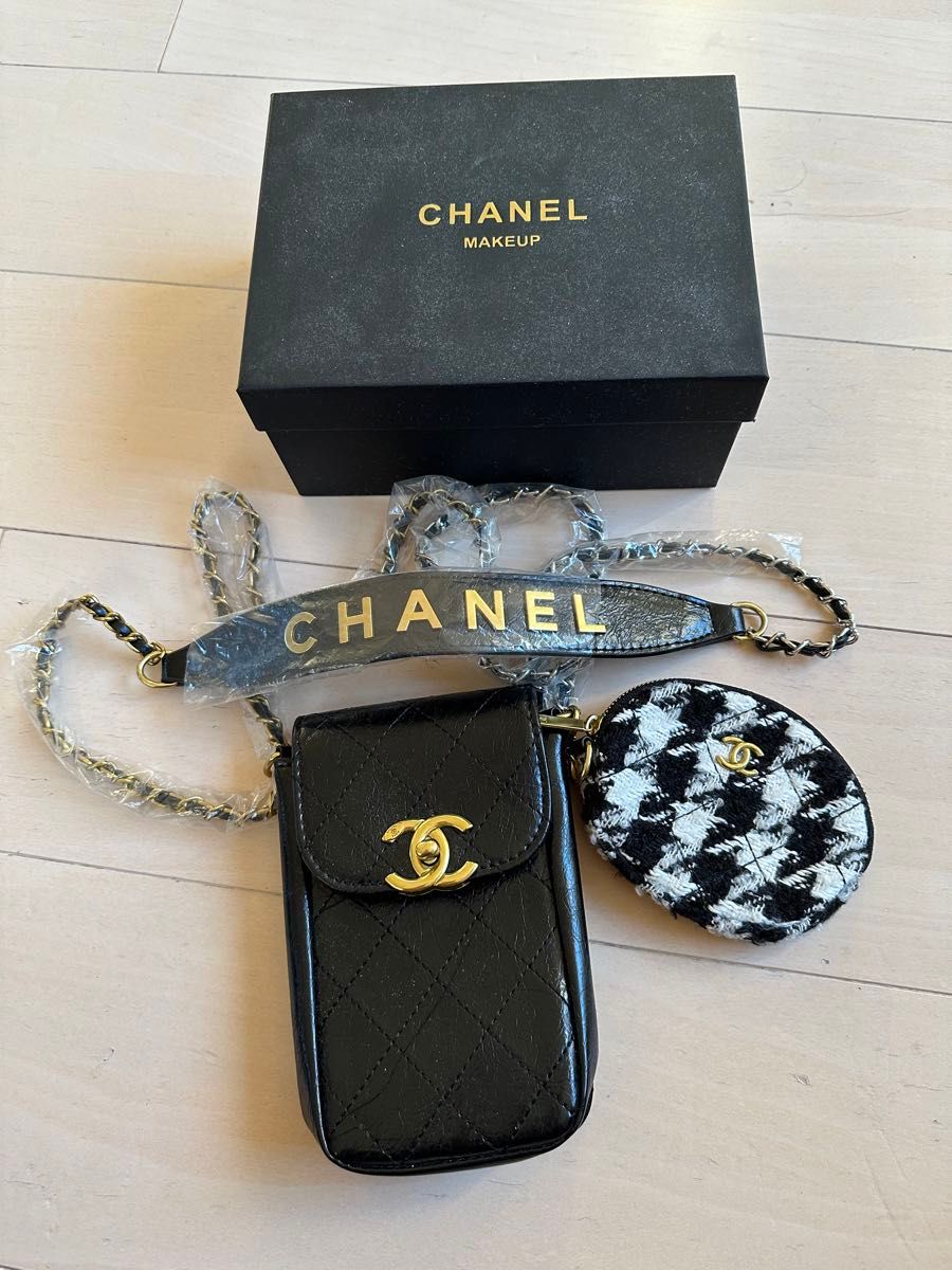 シャネル ノベルティ スマホショルダー ショルダーバッグ CHANEL シャネル ノベルティ スマホショルダー ショルダーバッグ CHANEL