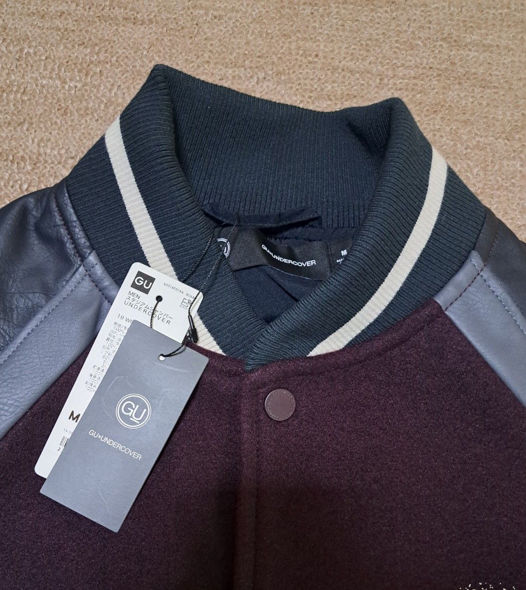 新品タグ付き 匿名・翌日発送 GU UNDERCOVER スタジャン Mサイズ 新品タグ付き 匿名・翌日発送 GU UNDERCOVER スタジャン Mサイズ