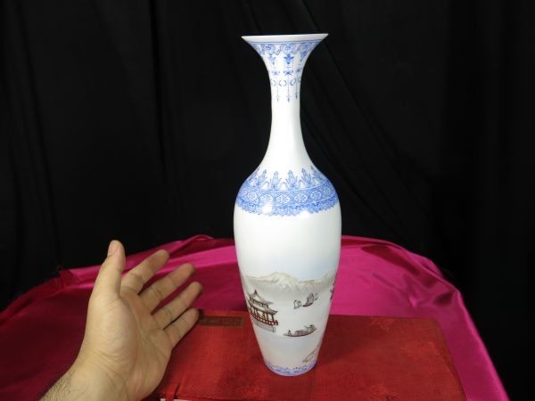 ヤフオク 薄胎楼閣山水色絵壺 中国 景徳鎮製 磁器 焼き物 ヤフオク 薄胎楼閣山水色絵壺 中国 景徳鎮製 磁器 焼き物