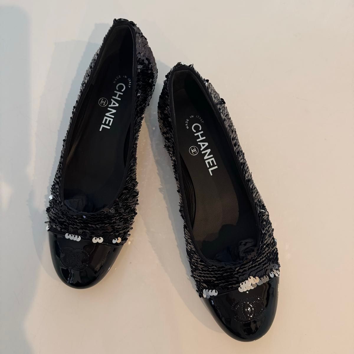 新品】2way CHANEL バレリーナ 黒 シルバー スパンコール 37 5 新品】2way CHANEL バレリーナ 黒 シルバー スパンコール 37 5