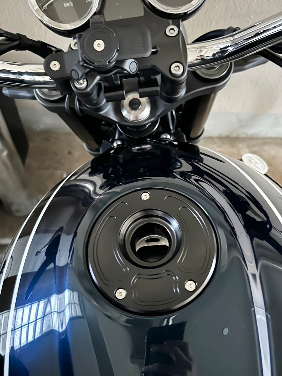 Z900RS タンクキャップ クイックオープン アルミCNCビレット Z900RS タンクキャップ クイックオープン アルミCNCビレット