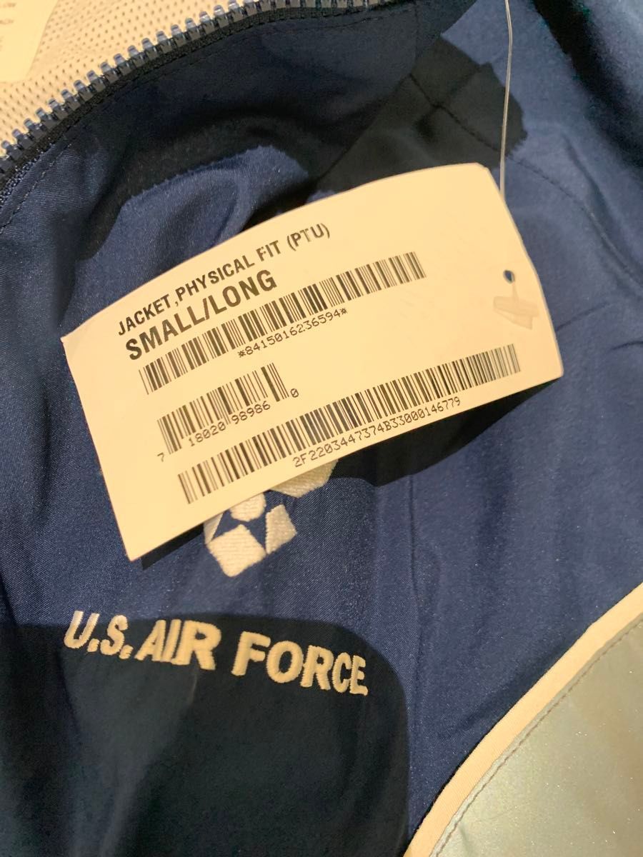 デッドストックUSAF IPTU トレーニングジャケット S-L ナイロン デッドストックUSAF IPTU トレーニングジャケット S-L ナイロン