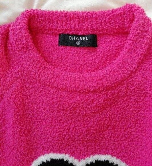 CHANEL セーター 一番人気のピンク モコモコ手触り 長袖 ニット CHANEL セーター 一番人気のピンク モコモコ手触り 長袖 ニット