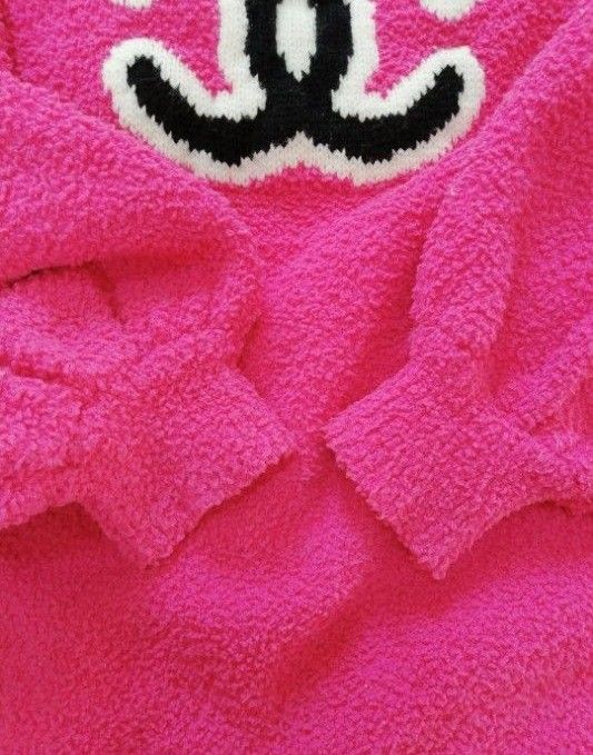 CHANEL セーター 一番人気のピンク モコモコ手触り 長袖 ニット CHANEL セーター 一番人気のピンク モコモコ手触り 長袖 ニット