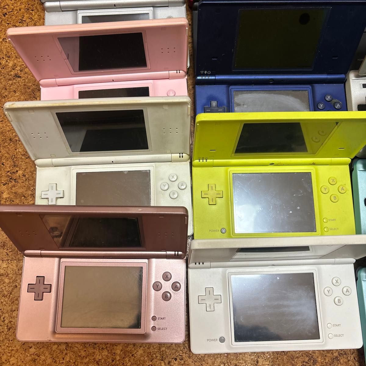 ジャンク品 ニンテンドー DS DSLite DSi 3DS 等 計22台 ジャンク品 ニンテンドー DS DSLite DSi 3DS 等 計22台