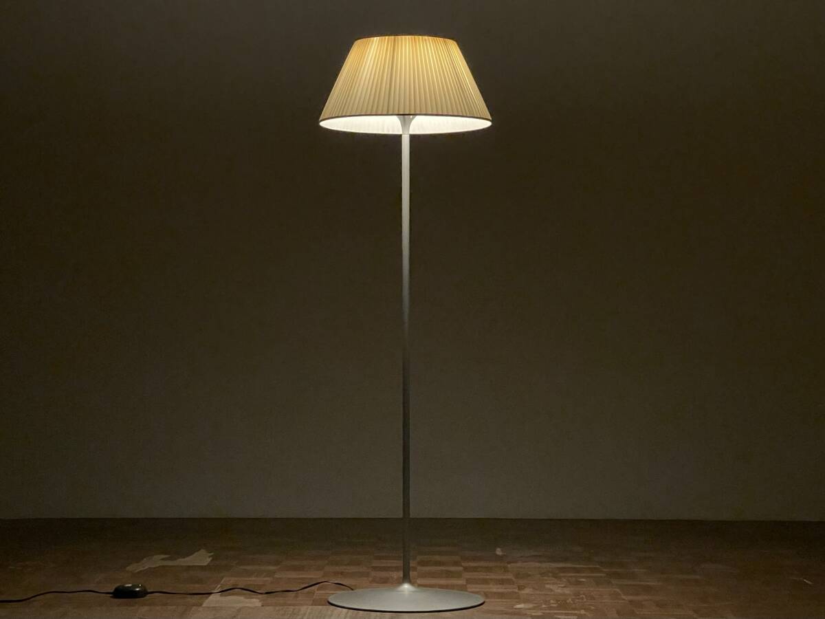 -od01142|FLOS 名作 Philippe Starck Romeo SOFT/ロメオソフト フロアスタンドライト|フィリップスタルク フロス Cassina カッシーナ