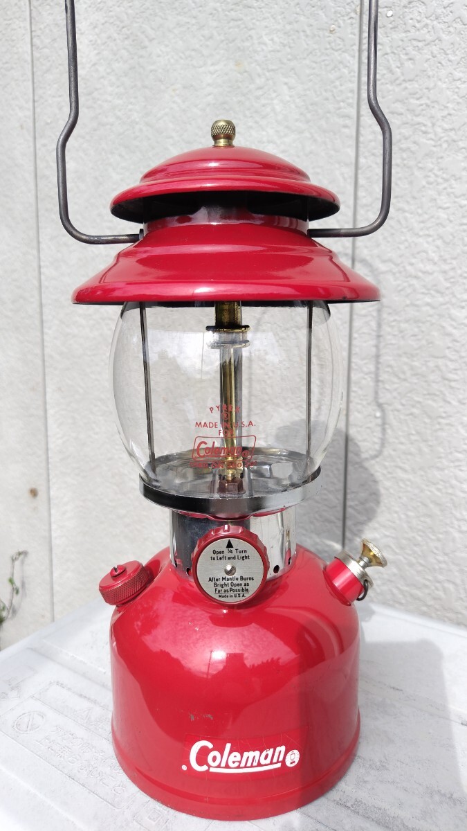 Yahoo!オークション - 美品 コールマンランタン200A 1964年5月 Yahoo!オークション - 美品 コールマンランタン200A 1964年5月