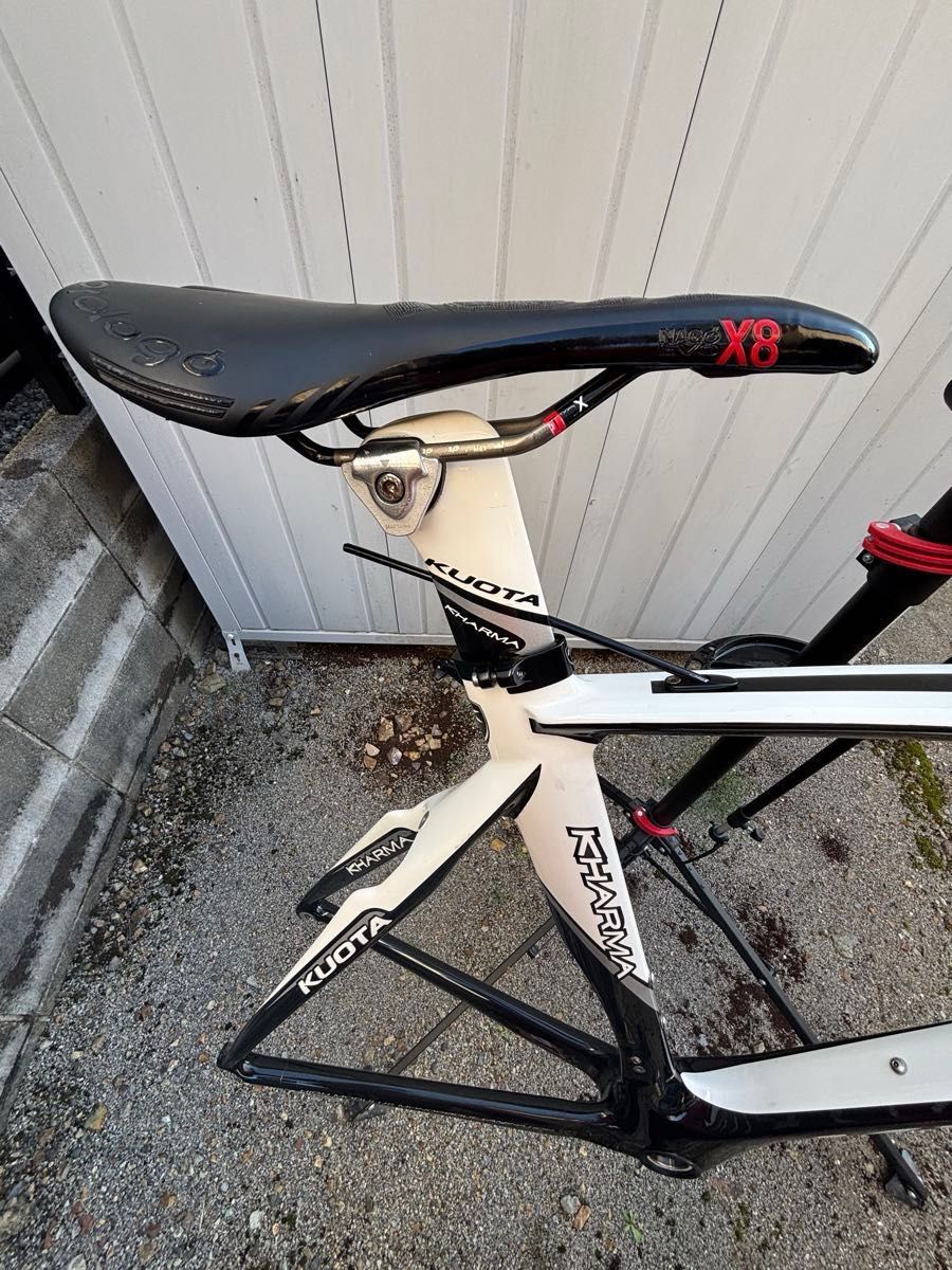 KUOTA KHARMA EVO ロードバイク_カーボンフレーム サイズ 570(XL KUOTA KHARMA EVO ロードバイク_カーボンフレーム サイズ 570(XL