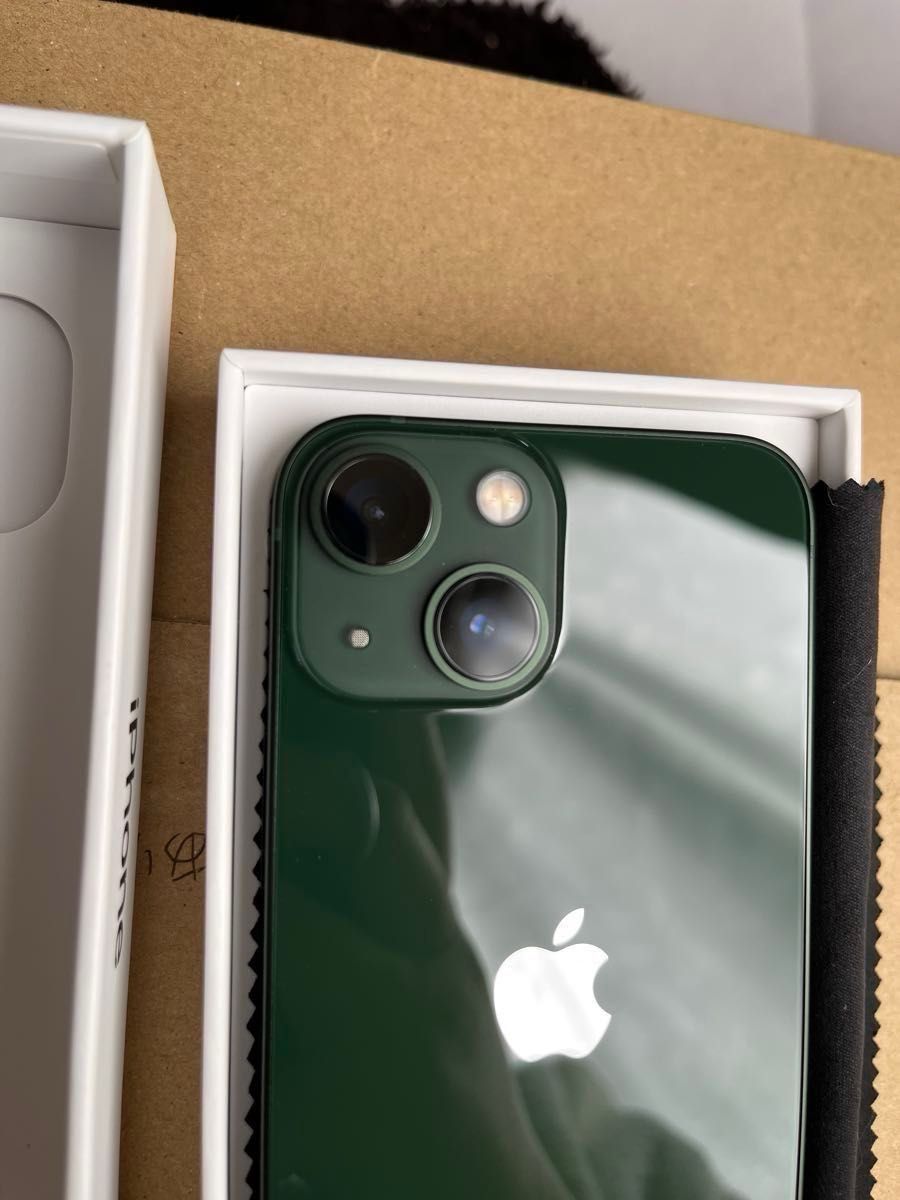 iphone 13 mini グリーン 256GB 国内版SIMフリー 美品 iphone 13 mini グリーン 256GB 国内版SIMフリー 美品
