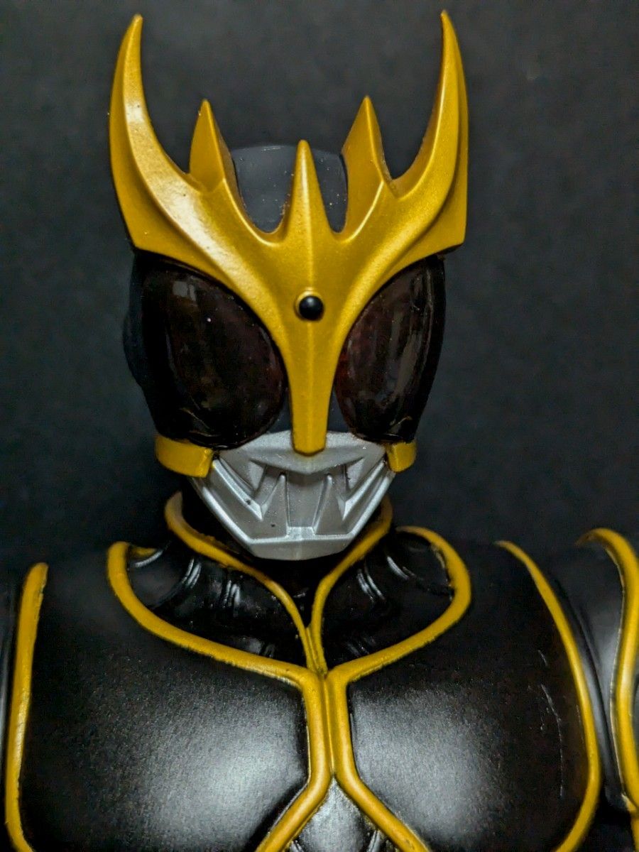 仮面ライダークウガアルティメットフォームビッグソフビ 黒目 仮面ライダークウガアルティメットフォームビッグソフビ 黒目