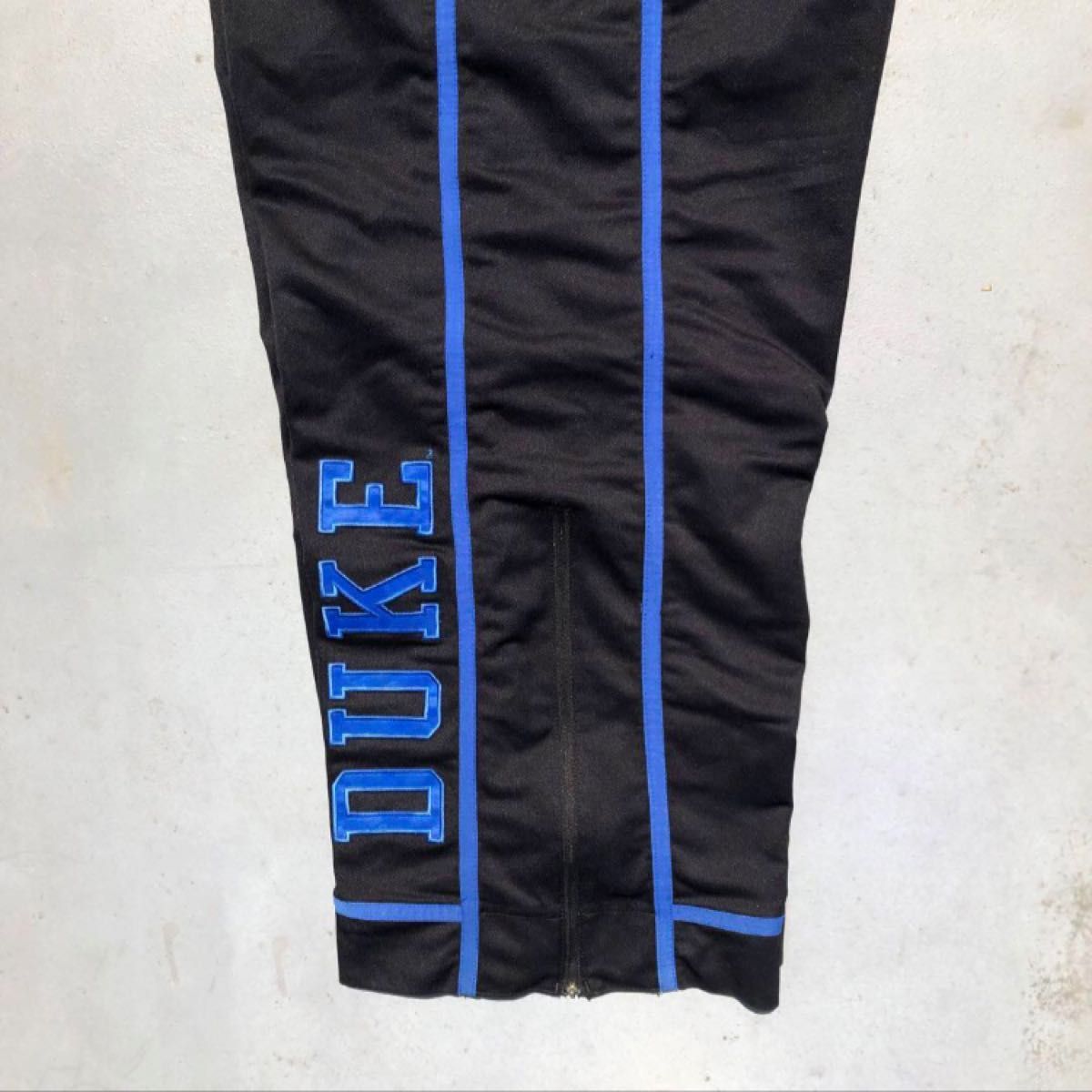 超希少 nike DUKE デューク大学 刺繍ロゴ ジャージ セットアップ 超希少 nike DUKE デューク大学 刺繍ロゴ ジャージ セットアップ