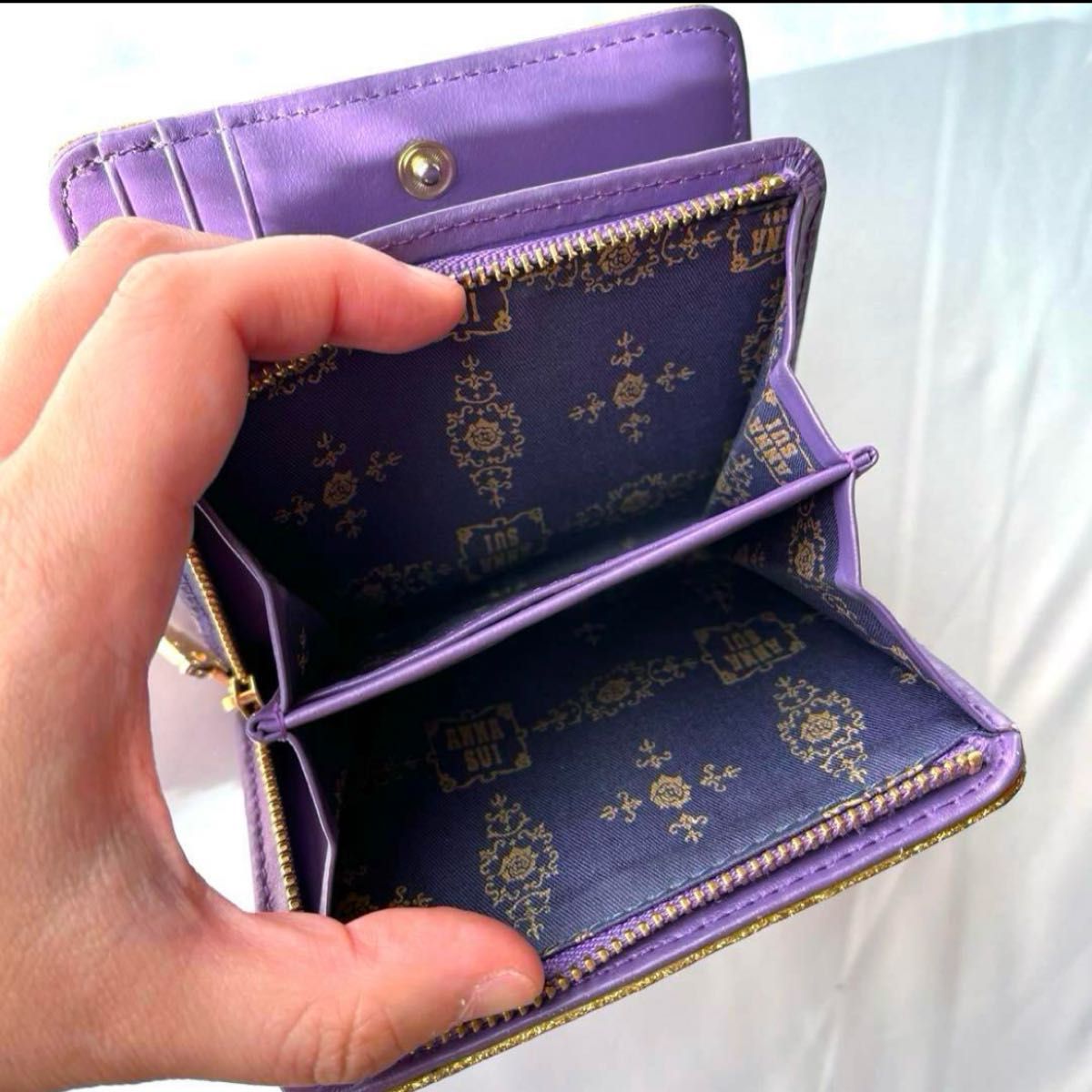 ANNA SUI アナスイ マジカルローズ 二つ折り財布 ミニウォレット ANNA SUI アナスイ マジカルローズ 二つ折り財布 ミニウォレット