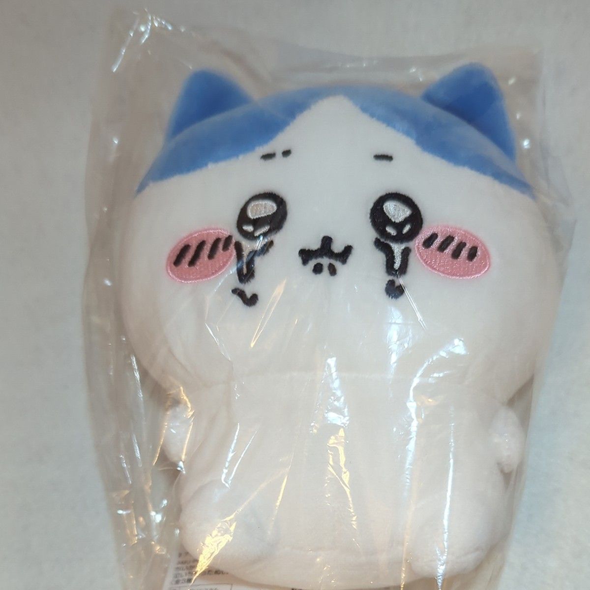 ちいかわ 泣いちゃったぬいぐるみ ハチワレ紙タグありプライズ ちいかわ 泣いちゃったぬいぐるみ ハチワレ紙タグありプライズ