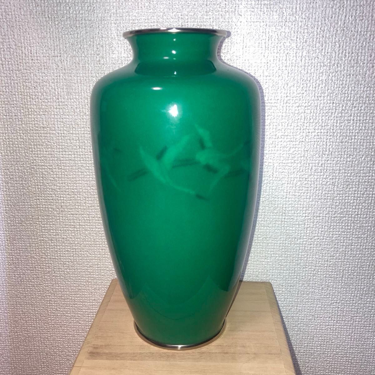 未使用 七宝焼 翡翠郡鶴文花瓶 安藤七宝店 グリーン カワセミ 未使用 七宝焼 翡翠郡鶴文花瓶 安藤七宝店 グリーン カワセミ