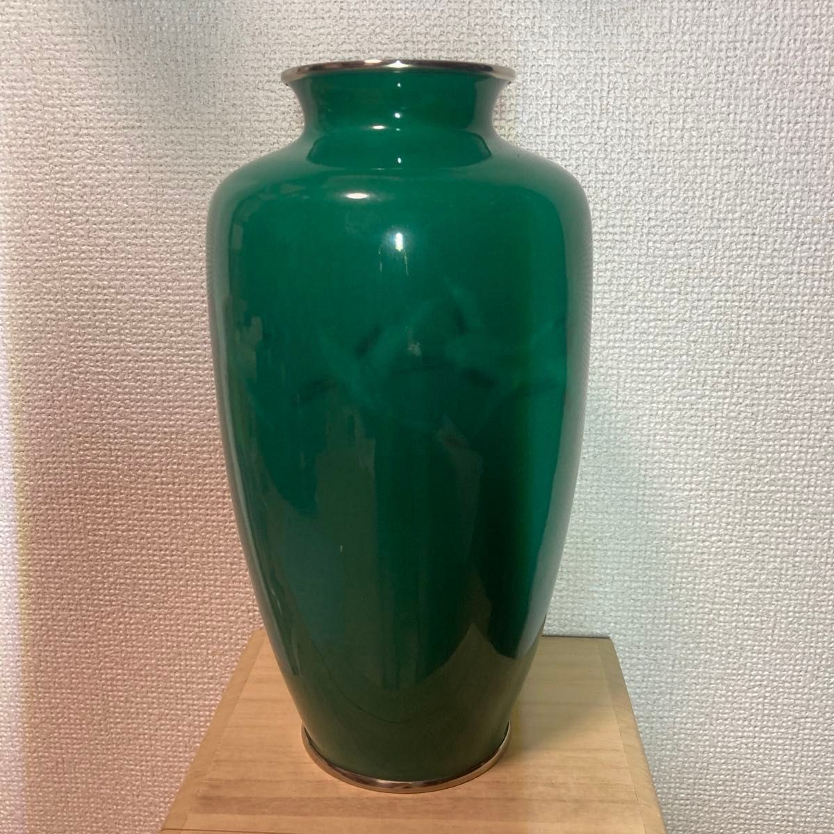 未使用 七宝焼 翡翠郡鶴文花瓶 安藤七宝店 グリーン カワセミ 未使用 七宝焼 翡翠郡鶴文花瓶 安藤七宝店 グリーン カワセミ