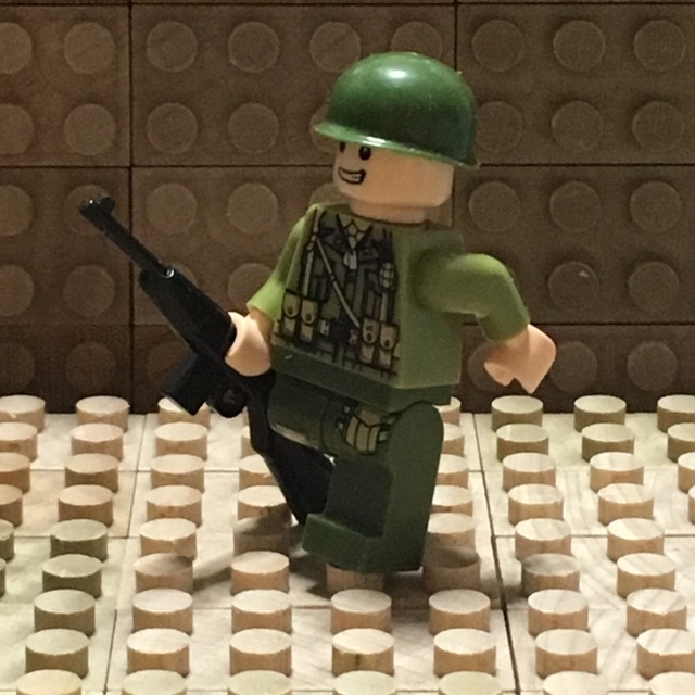 カスタム ミニフィグ ☆ レゴ LEGO サイズ ☆ WWII アメリカ軍兵士 US Infantry ☆ 武器付き ☆ 新品 _画像2