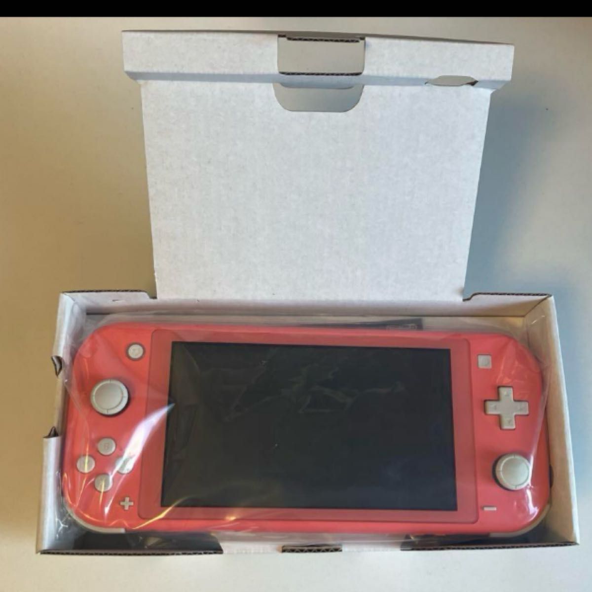 Nintendo Switch Lite ニンテンドースイッチライト コーラル Nintendo Switch Lite ニンテンドースイッチライト コーラル