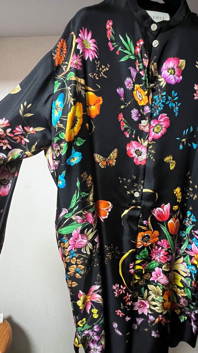 GUCCI シルクワンピース 花柄|Yahoo!フリマ(旧PayPayフリマ) GUCCI シルクワンピース 花柄|Yahoo!フリマ(旧PayPayフリマ)